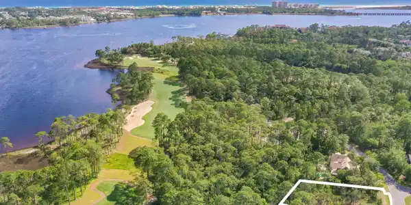 1412 Turtleback Trail