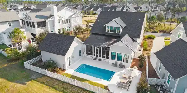 41 Seastone Court