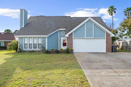 107 Oak Ridge Place