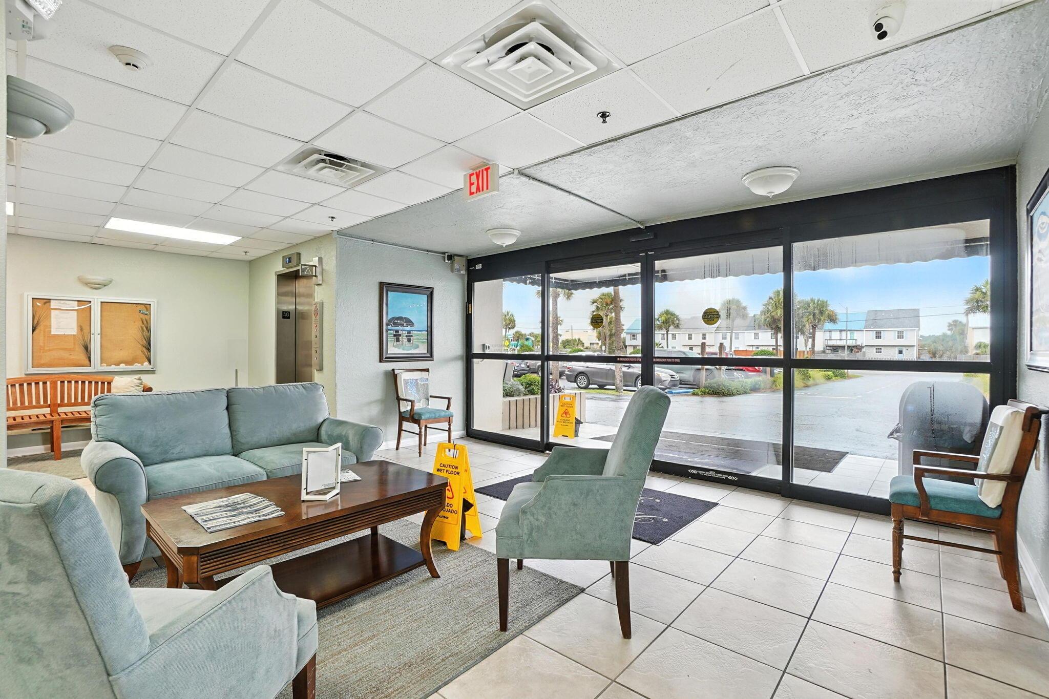 Image 4: 4-web-or-mls-381-santa-rosa-blvd-w709