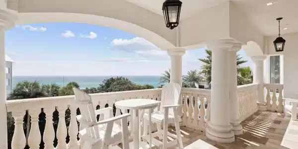 30 Pelican Circle