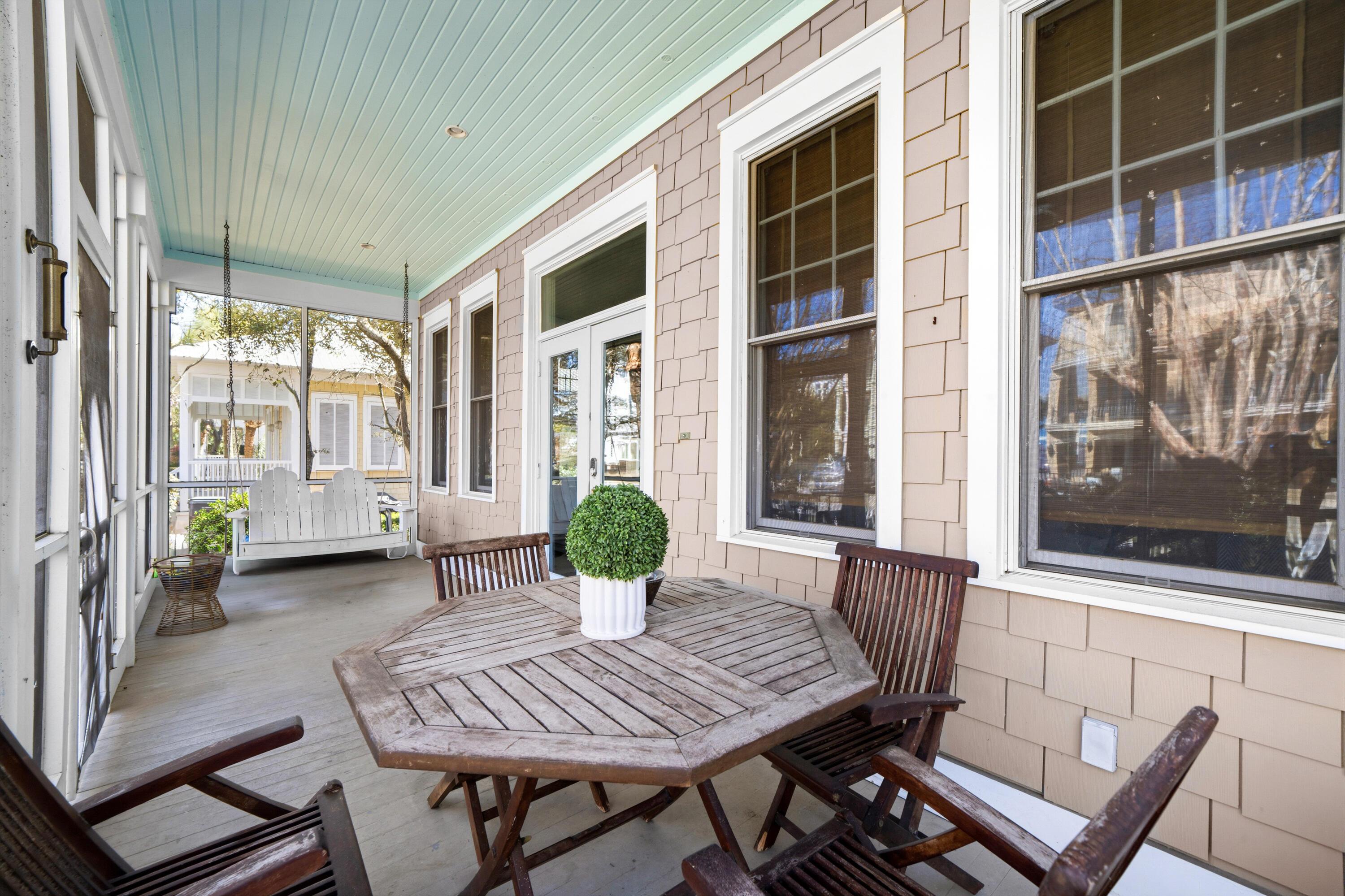 Image 3: Front Porch