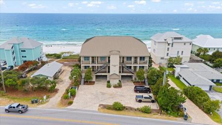 6073 W County Highway 30A