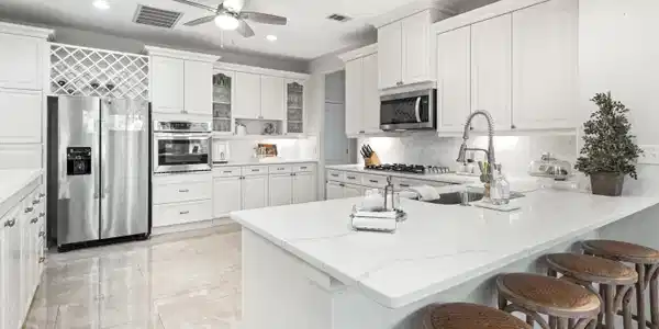 Image 2: 1415 Baytowne Circle East-10