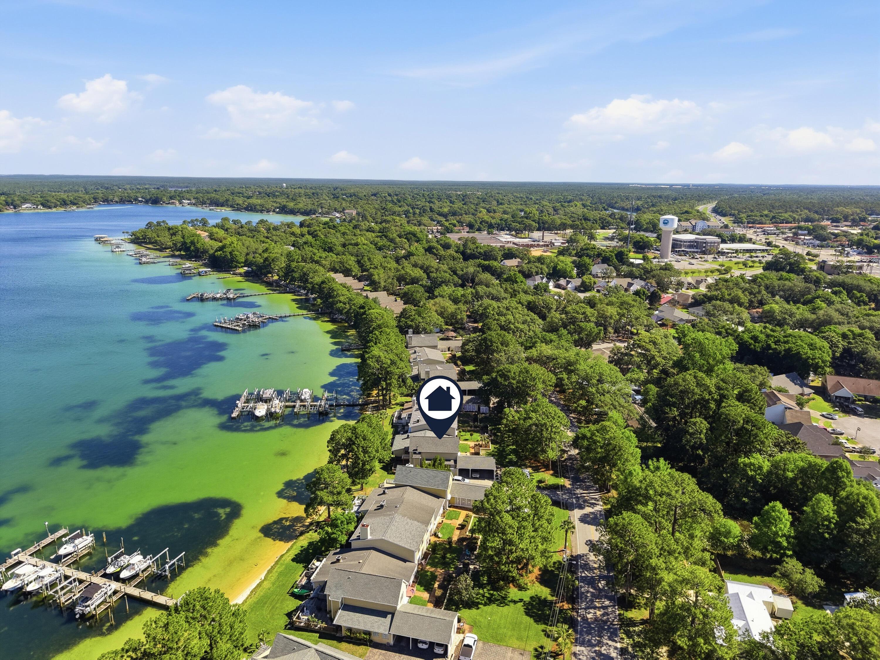 Image 1: 229 Shalimar Waterfront