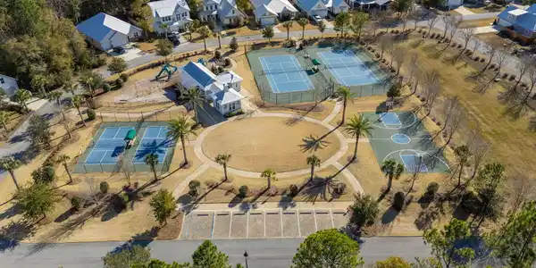 Image 3: 15-web-or-mls-AmenityCenterDrone(1)-5