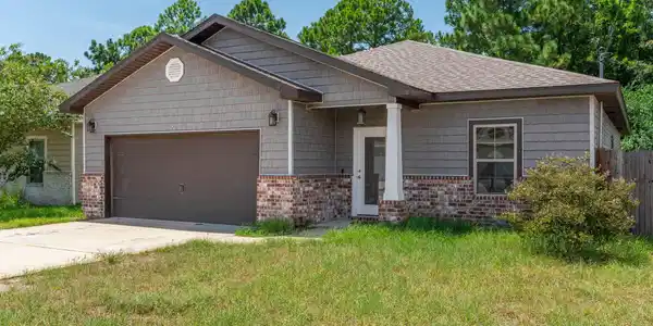 Image 2: 2-web-or-mls-2239 Tom St Exterior-3