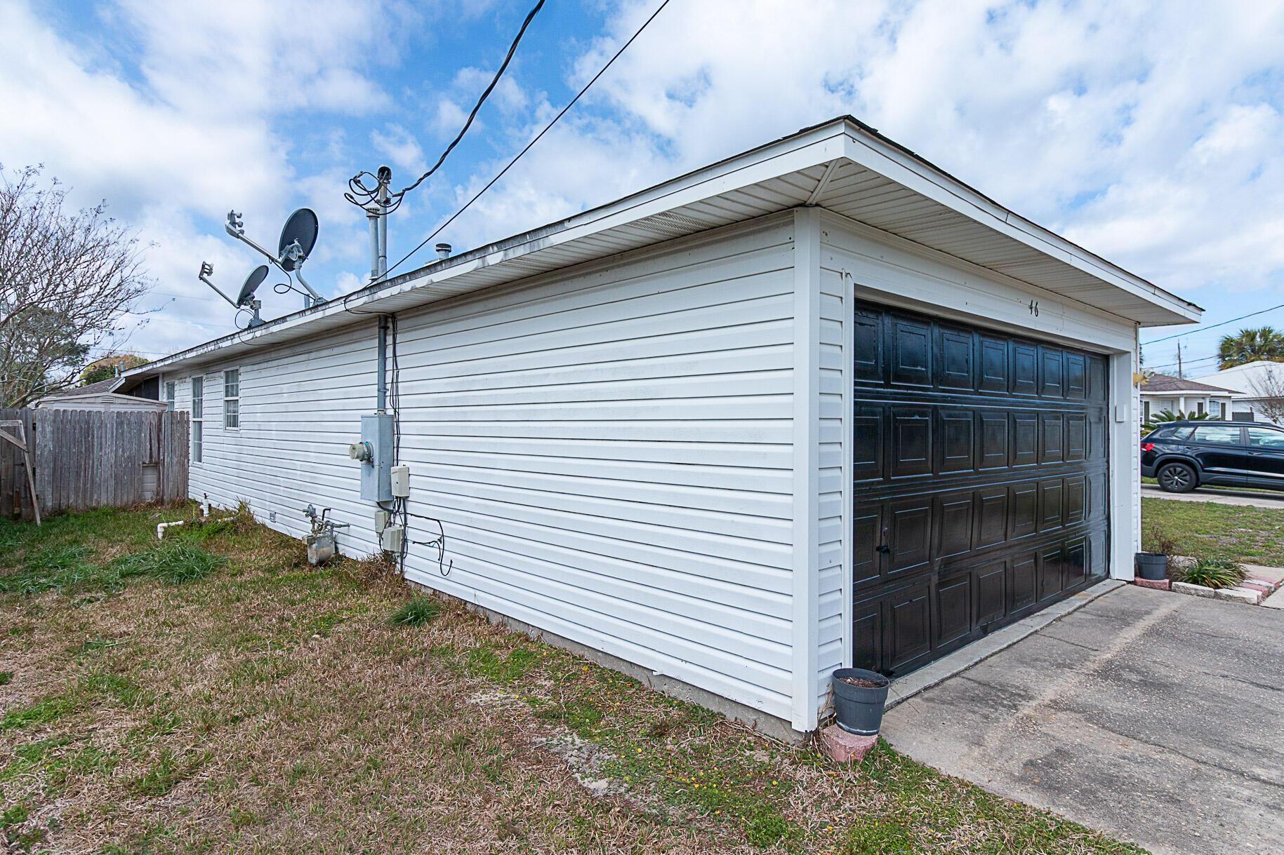 Image 4: 46 Stowe Rd Mary Esther FL - 004