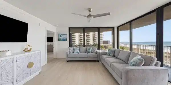 114 Mainsail Drive