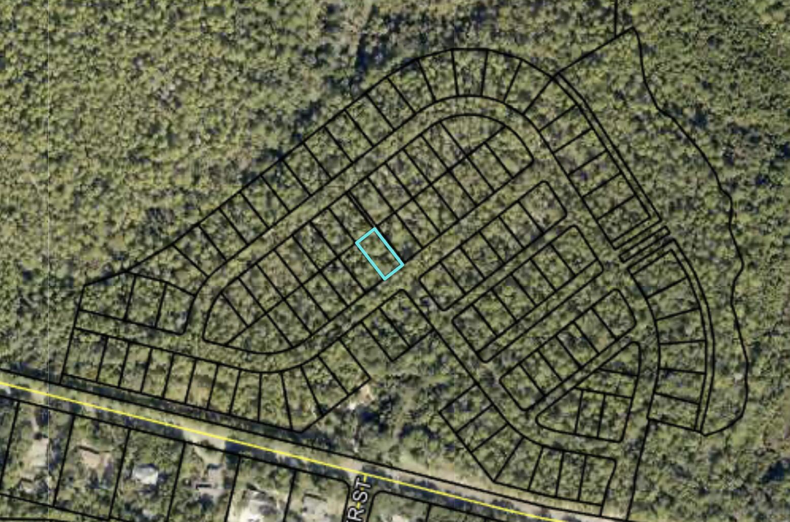 Image 2: Lot 82