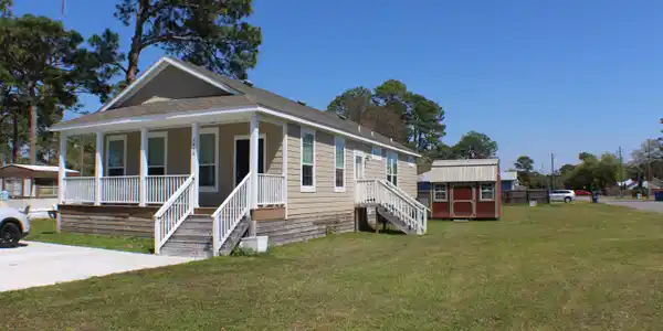 Image 2: Side of House with Shed