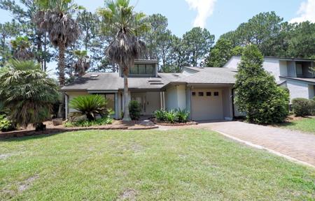 115 Gleneagles Drive