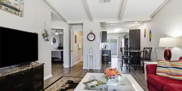 Image 2: 104 Ellis Rd. #2 Miramar Beach Fl.