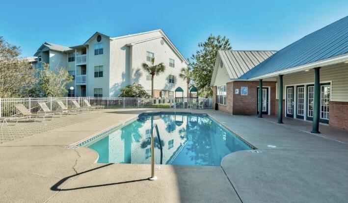 Image 2: Community Pool