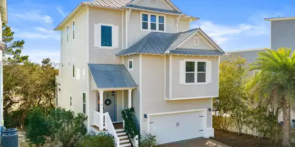 13 Inlet Cove