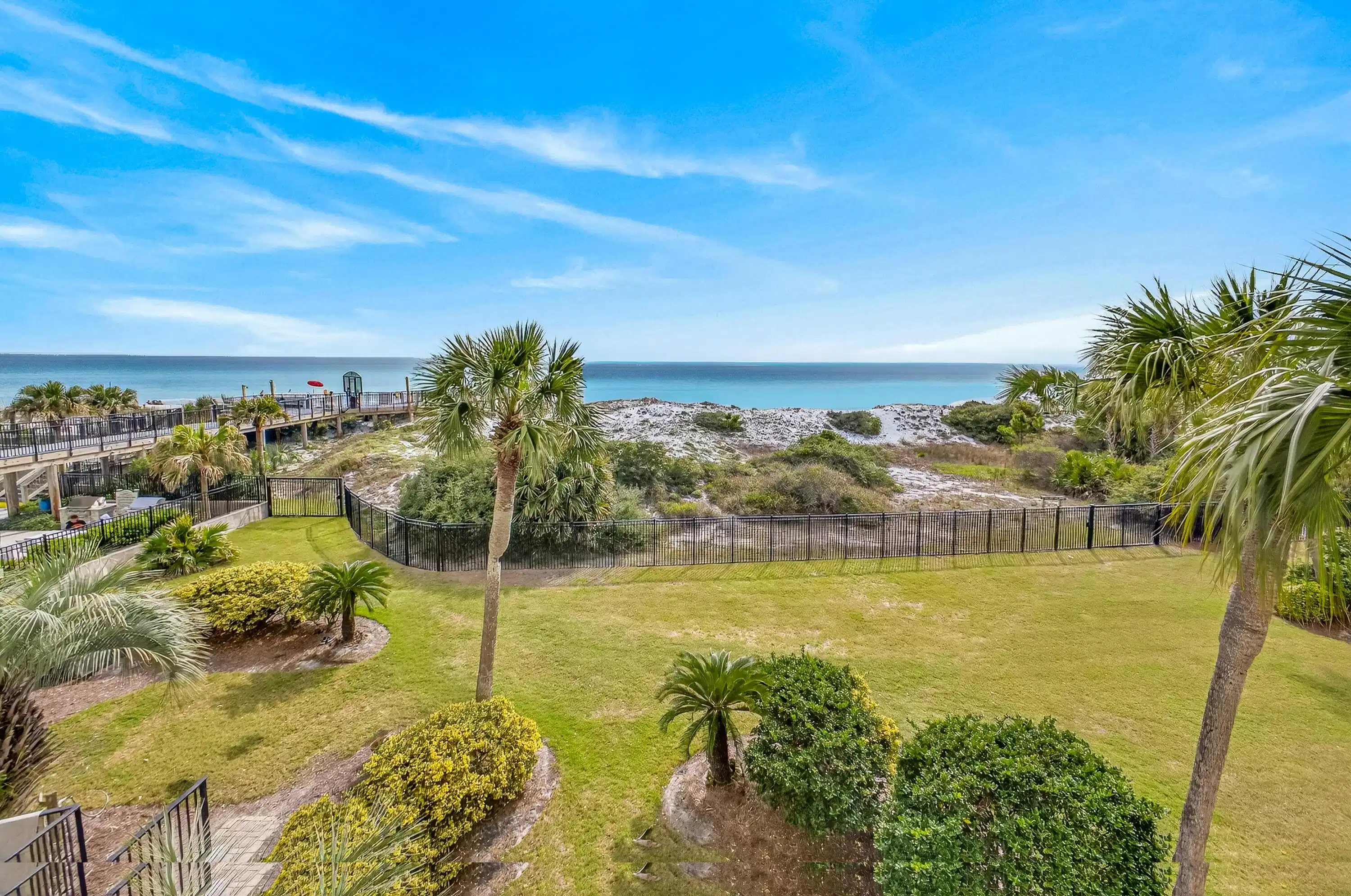 Image 1: 4033 Beachside I