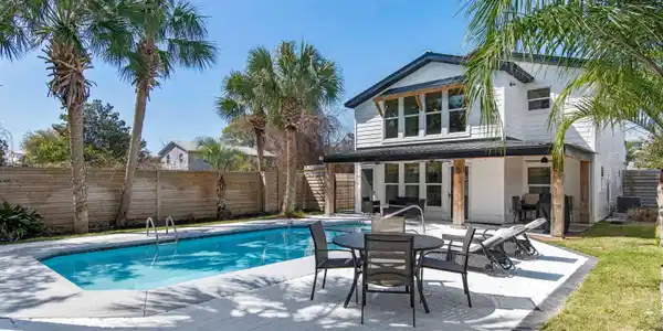 89 Tarpon Street