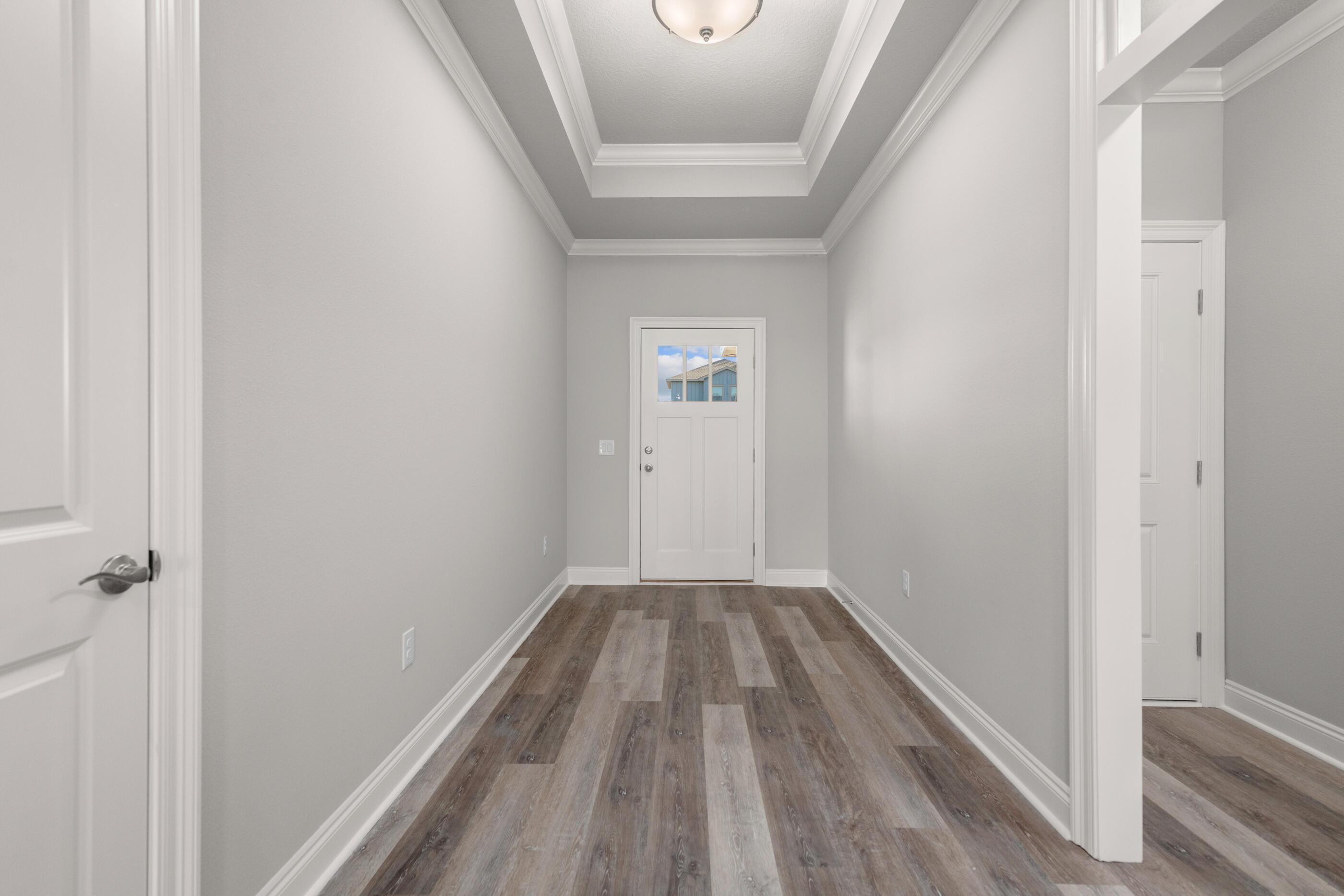Image 2: Foyer