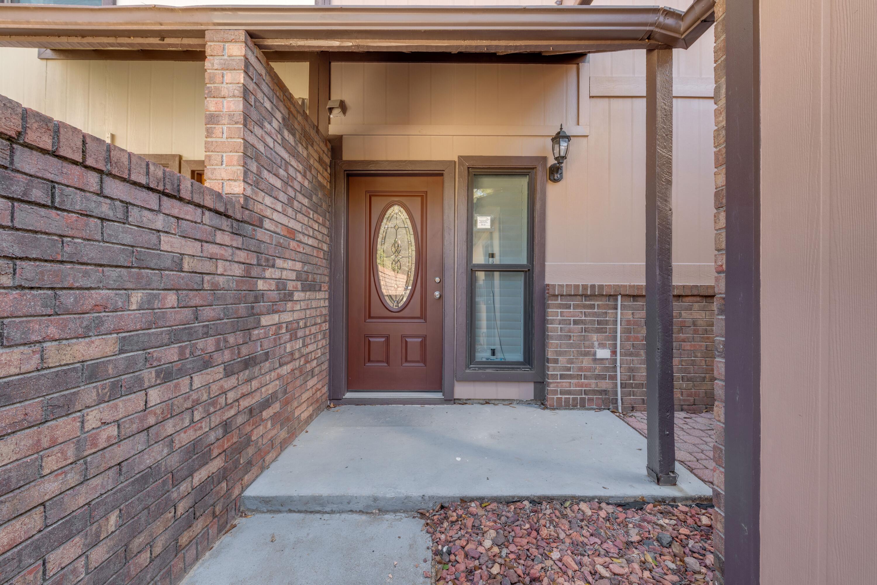 Image 2: _D855953 - Copy