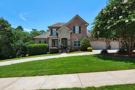 217 Biltmore Way