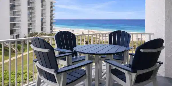 114 Mainsail Drive