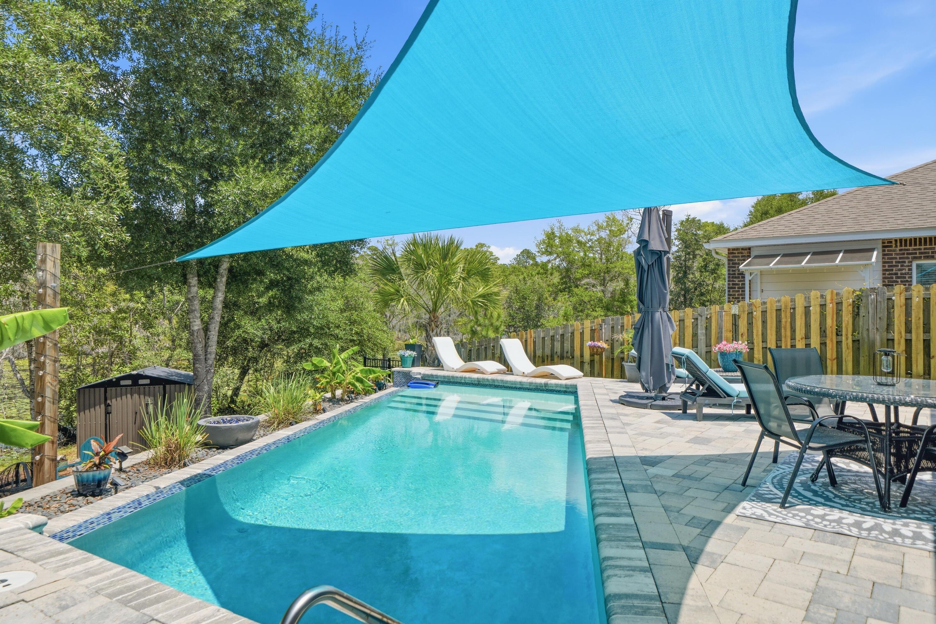 Image 4: Backyard