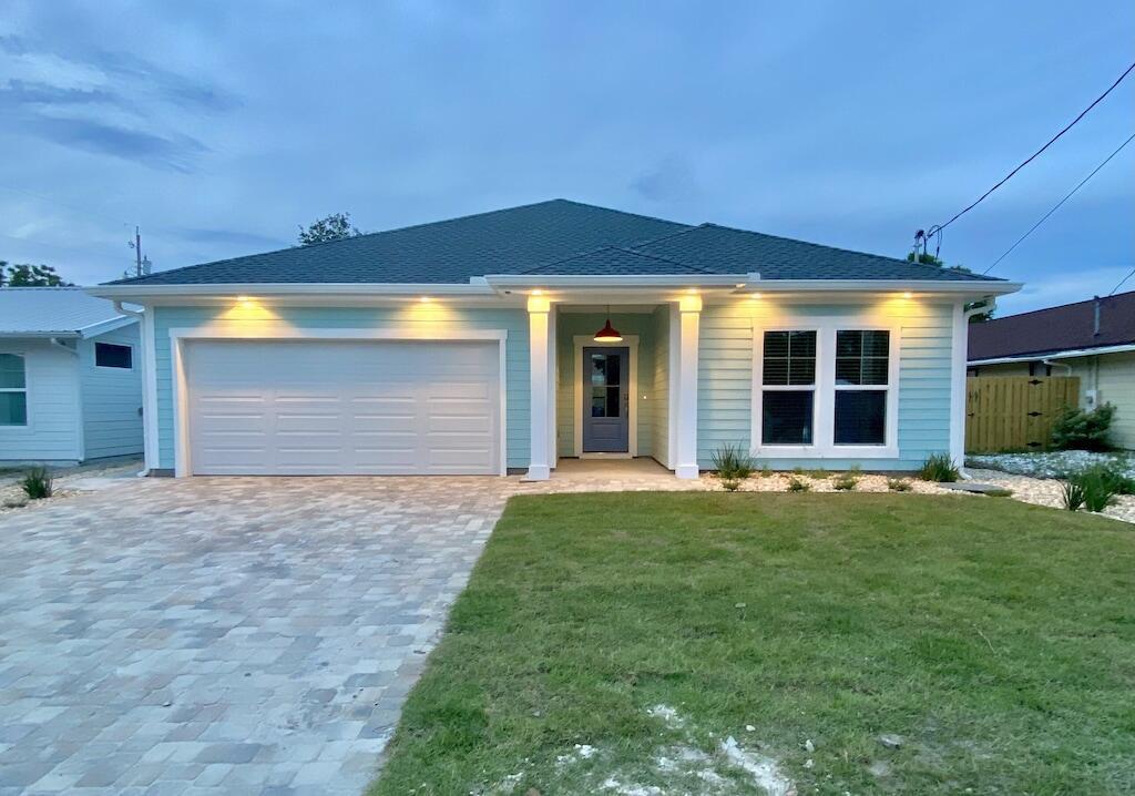 Image 1: 21418 Caribbean Lane