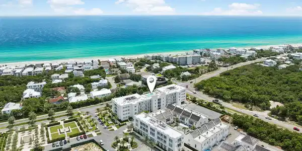 45 W Solaire Way