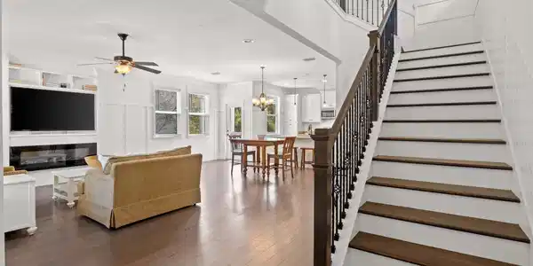 96 Sandpine Loop