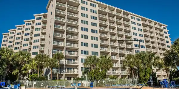 515 Tops L Beach Boulevard
