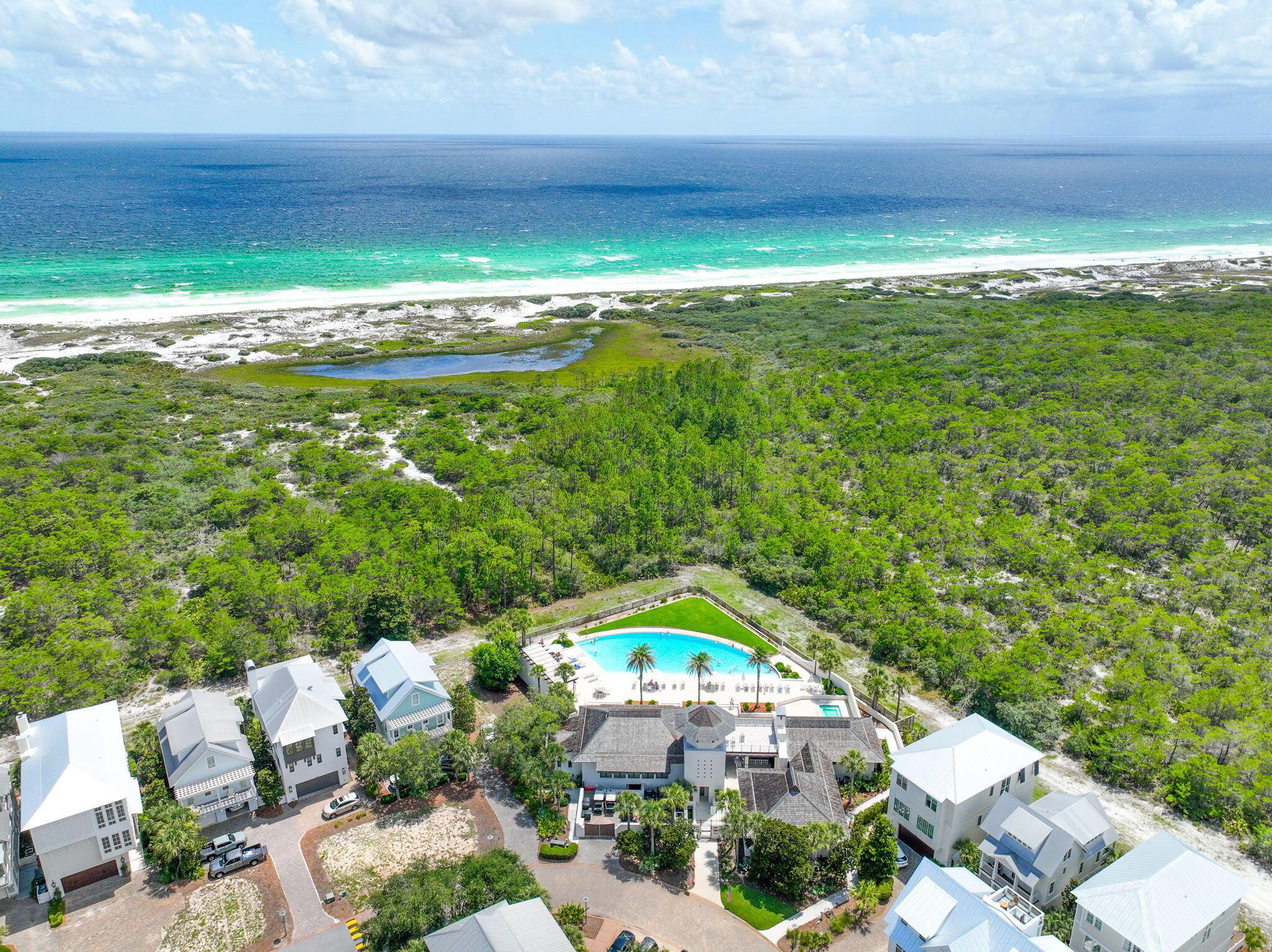 Image 3: Amenity Center and Infinity Pool