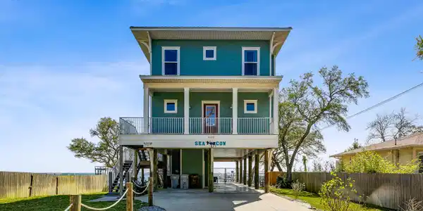 5129 Soundside Drive