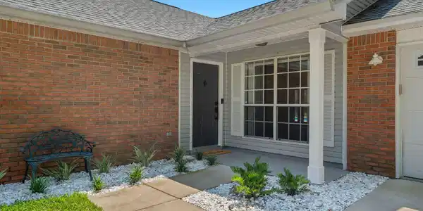 Image 4: 3-web-or-mls-6813-avenida-de-galvez