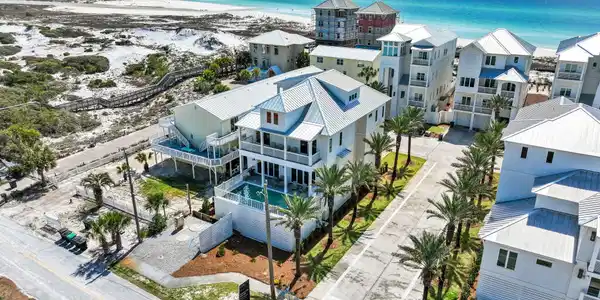 6 Palm Ct Lane