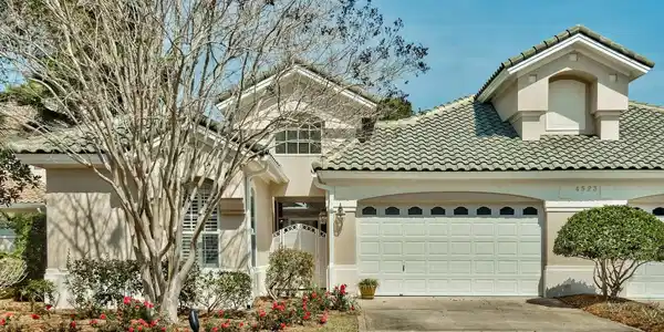 4523 Golf Villa Court