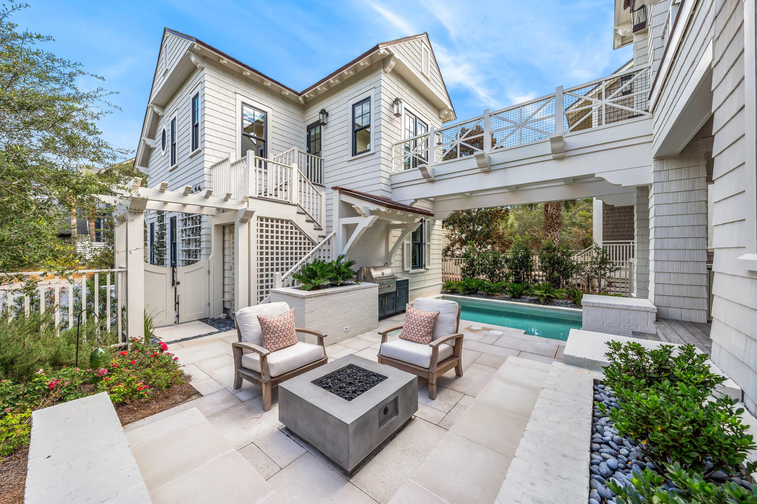 Image 3: 118 S Shingle Lane