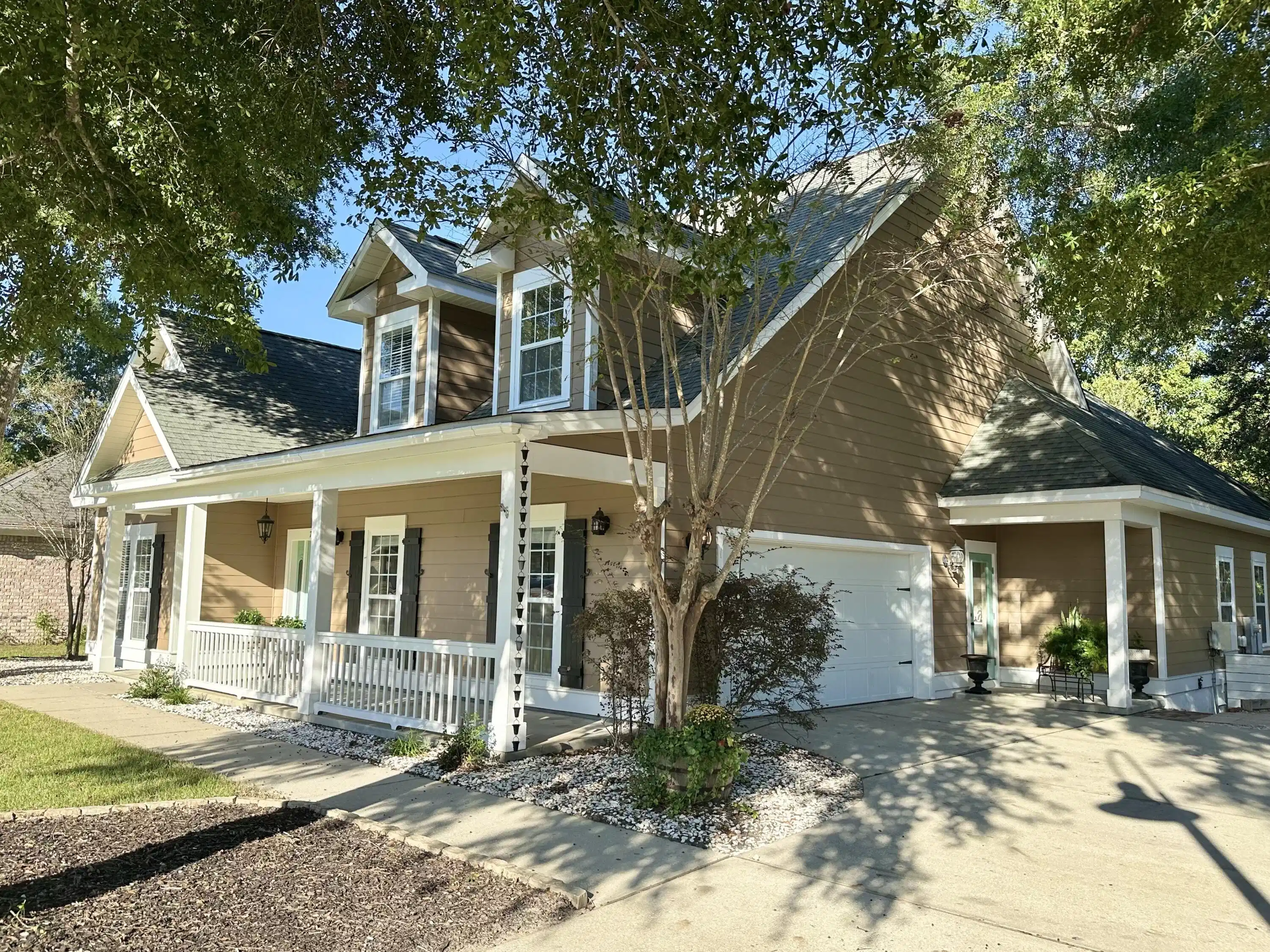 Image 1: 786 Symphony Way, Freeport FL