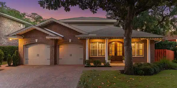 Image 3: 1-web-or-mls-16-plantation-oaks