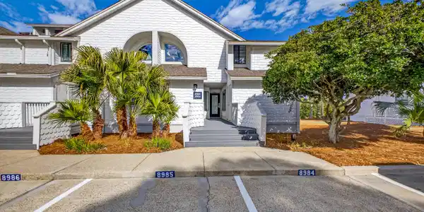 8985 Heron Walk Drive