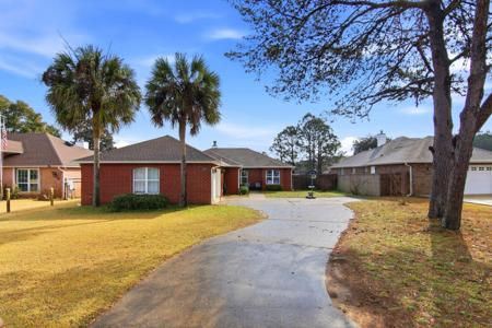 2708 Creeks Edge Lane