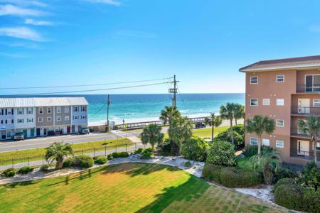 2076 Scenic Gulf Drive