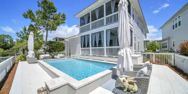 305 Flatwoods Forest Loop