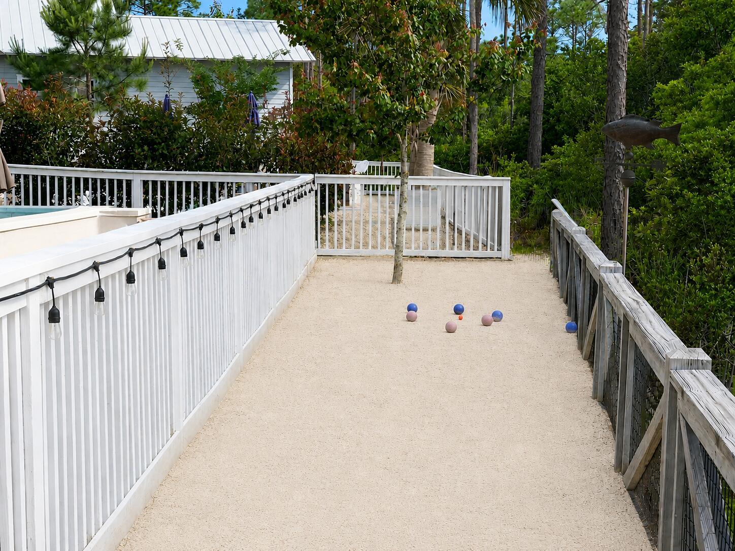 Image 4: Backyard Bocce