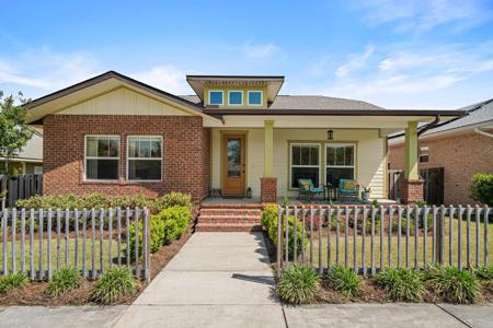 43 9Th Avenue