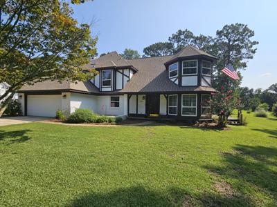833 S Turnberry Cove