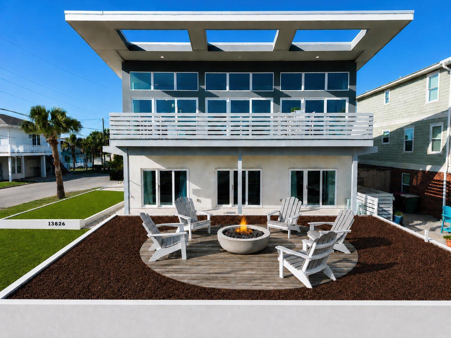 Image 2: Welcome to your luxury beach home!