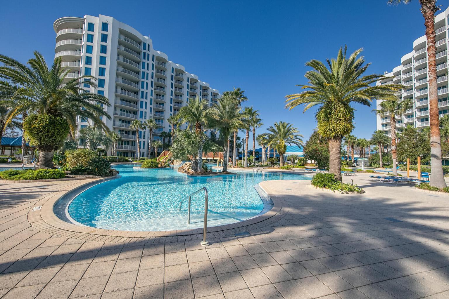 Image 3: Main pool