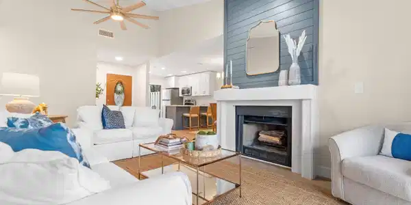 498 Linkside Drive