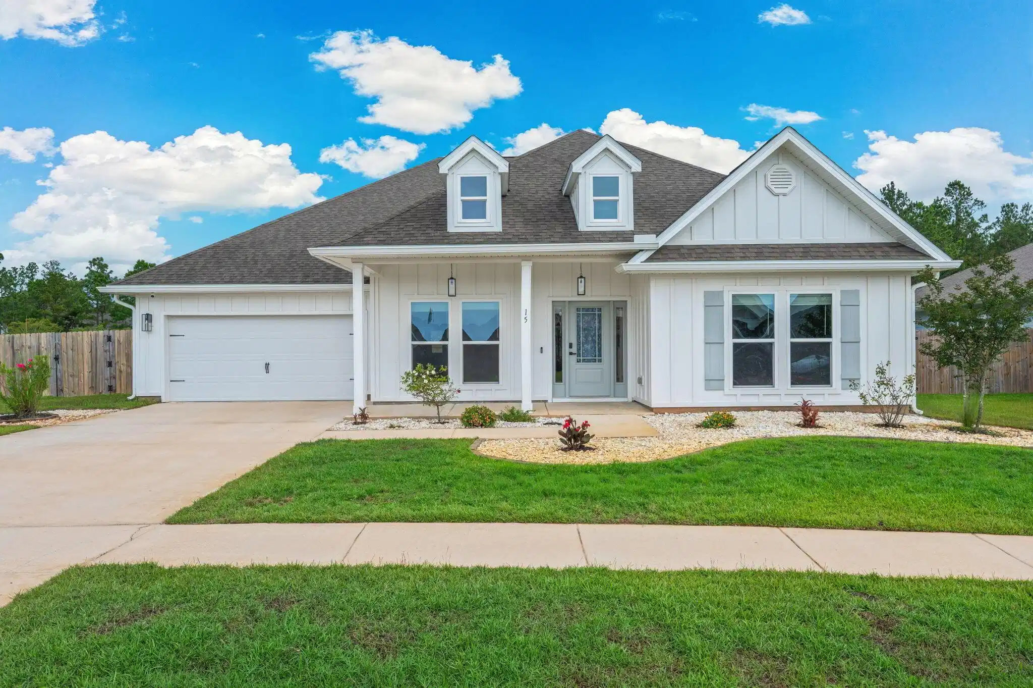 Image 1: Welcome Home to 15 E Oak Trees Lane!