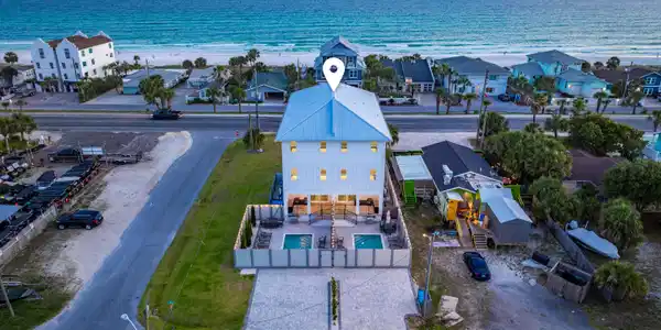 Image 2: 13308 Front Beach Rd